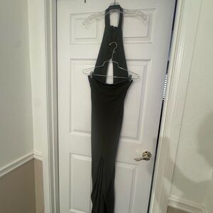 Elegant Halter Neck Dress in Green